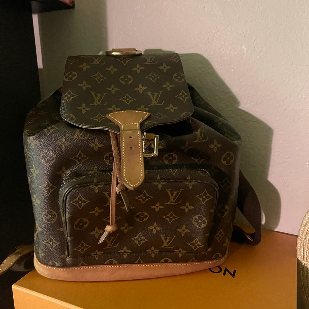 Louis Vuitton gm backpack (2006)